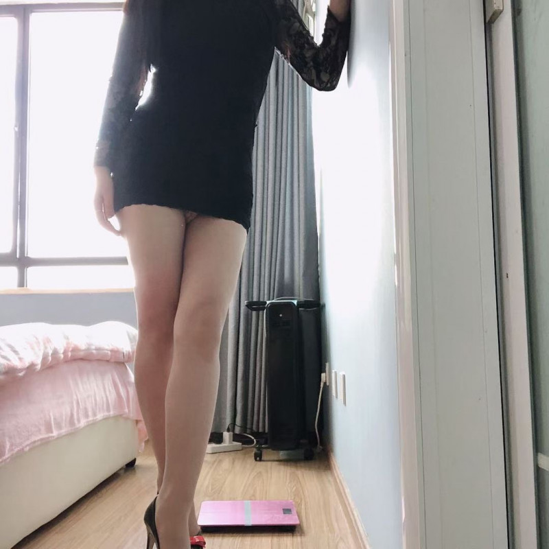 霸都出差遇熟妇